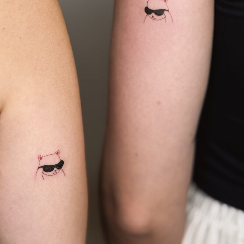 Парне тату коти в окулярах — Skaty.Tattoo